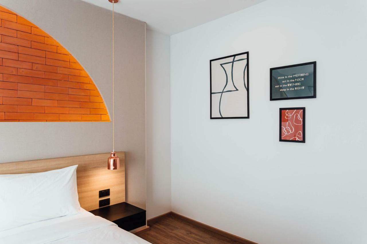 Clay Hotel Udonthani Kültér fotó